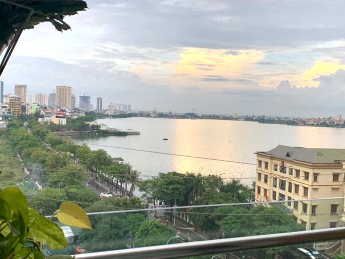 LÔ GÓC TÔ NGỌC VÂN TÒA APARTMENT 8 TẦNG VIEW HỒ TÂY DOANH THU 100TR/TH 70M MT 5M 21.5 TỶ