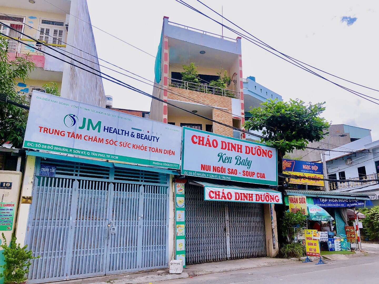 Bán nhà mặt tiền đường Đỗ Nhuận,DT:4x26m đúc 3 lầu gần Aeon giá 11 tỷ.