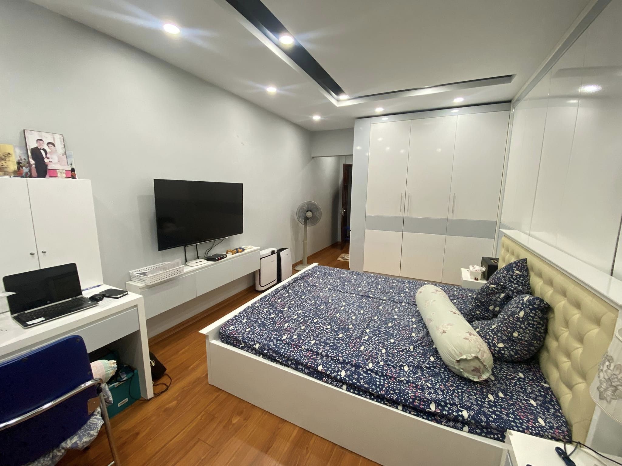 PHÂN LÔ QUÂN ĐỘI PHÙNG CHÍ KIÊN 60M2 X 5T Ô TÔ VÀO NHÀ 10M MP Ở ĐỈNH 10.5 TỶ