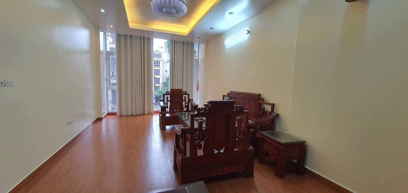 Sốc ! Giá rẻ nhất khu vực Mai dịch, oto tránh kinh doanh đỉnh 60.2 m chỉ nhỉnh 12 tỷ, nhà mới 6 tầng xây kiên cố