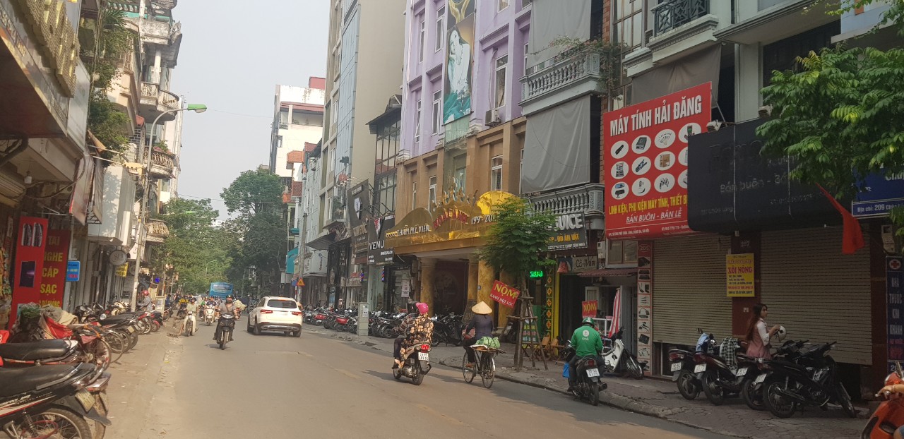 Bán nhà 178 phố Thái Hà mặt tiền 8m thang máy kinh doanh trên 30 tỷ.
