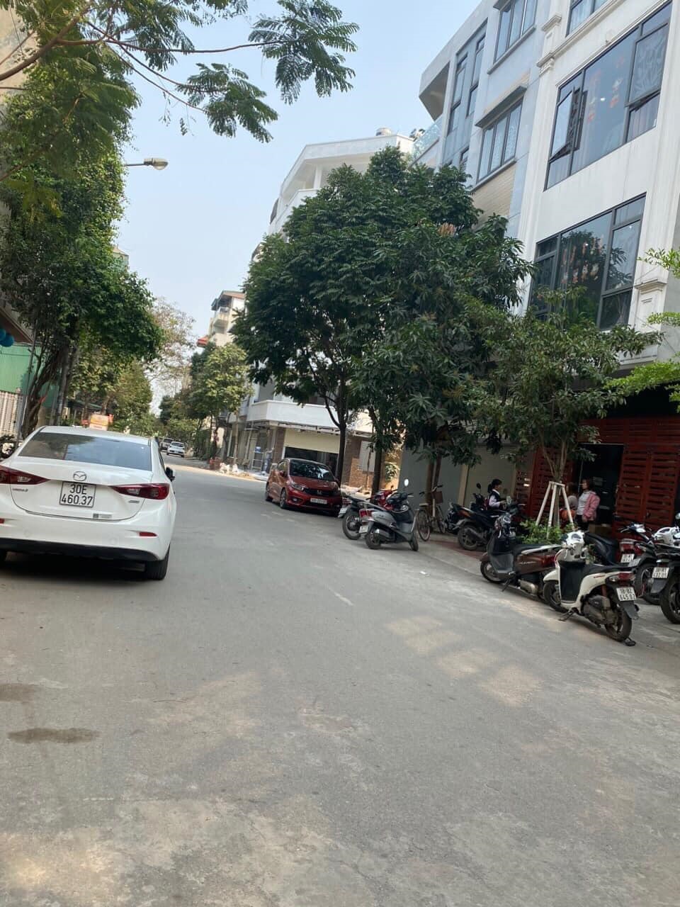 Bán đất đấu giá Mậu Lương, 60m2, mt5m, trục chính kinh doanh giá 7.7 tỷ