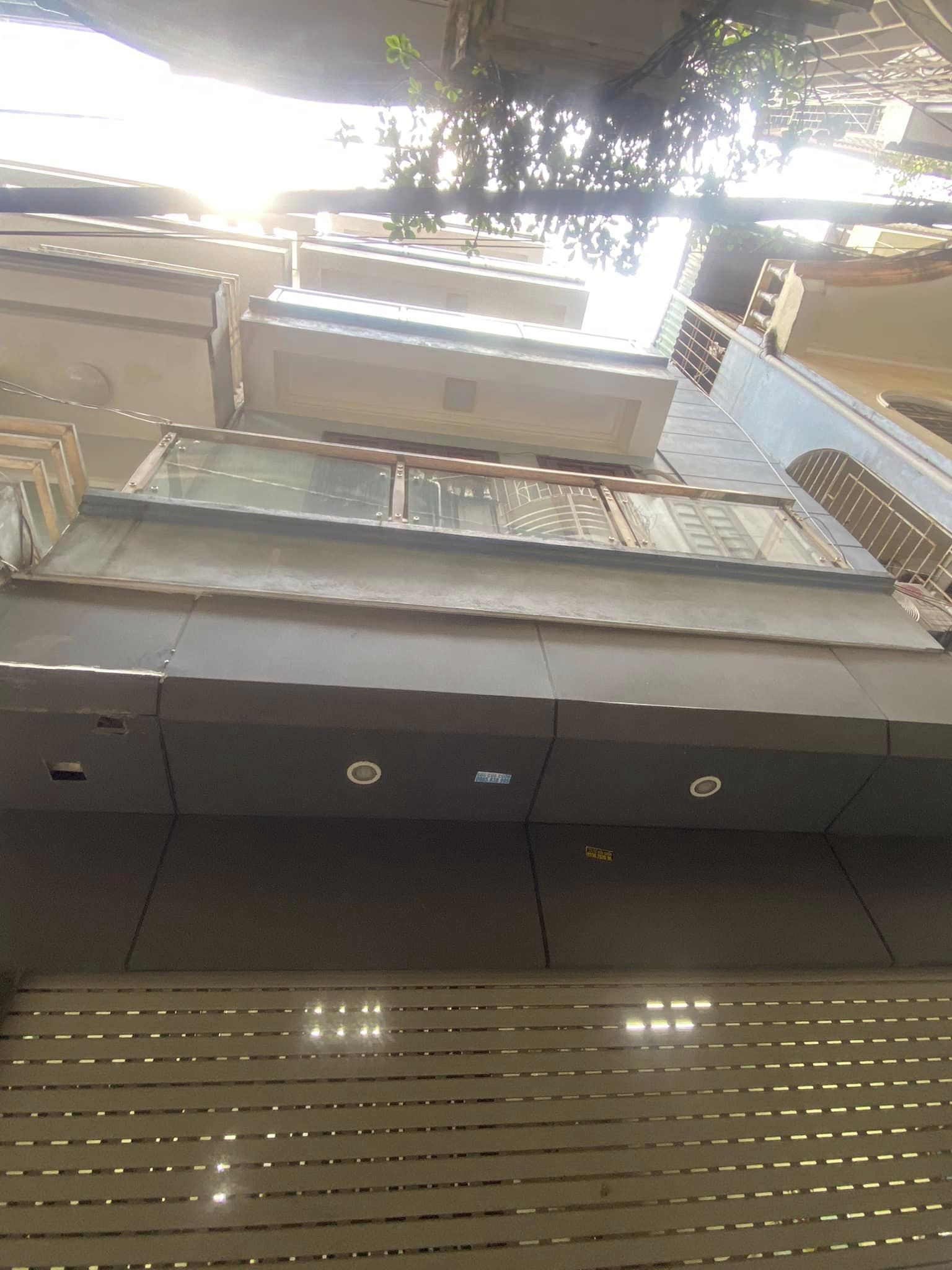 BÁN NHÀ LÊ TRỌNG TẤN - ÔTÔ VÀO NHÀ - DT 60M 5TẦNG NHÀ ĐẸP NỘI THẤT XỊN 10,2 tỷ