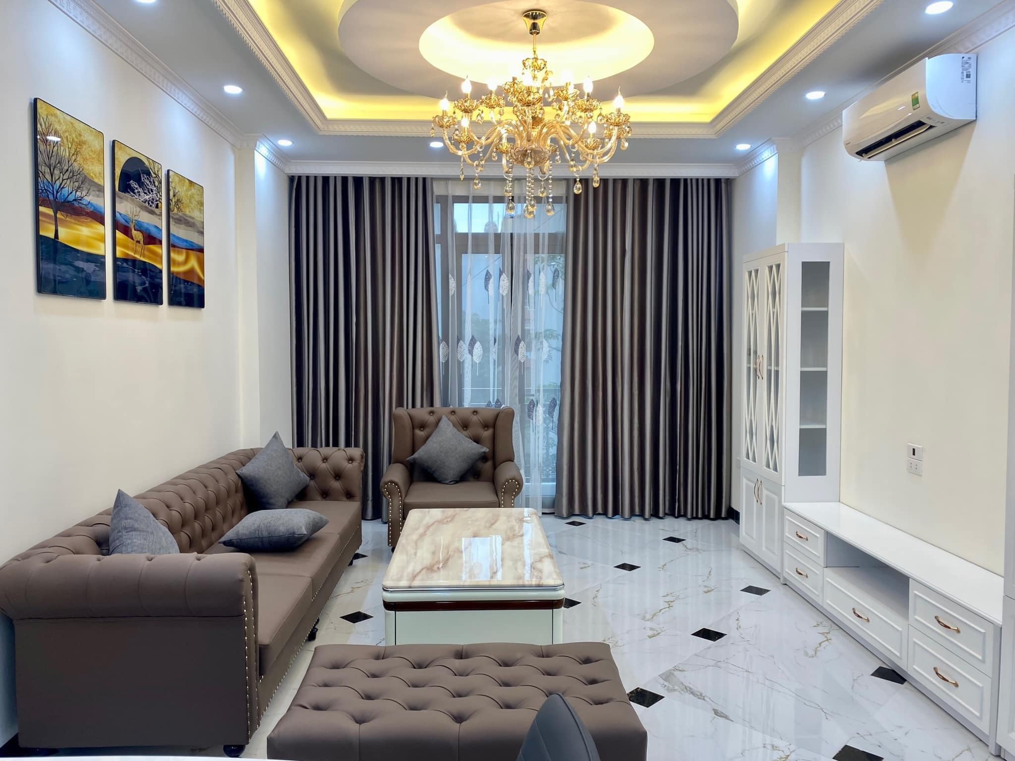 Bán nhà Ngô Thì Nhậm, phường Quang Trung, Hà Đông 88m2x5T,4.3mt, Giá 12 tỷ đàm