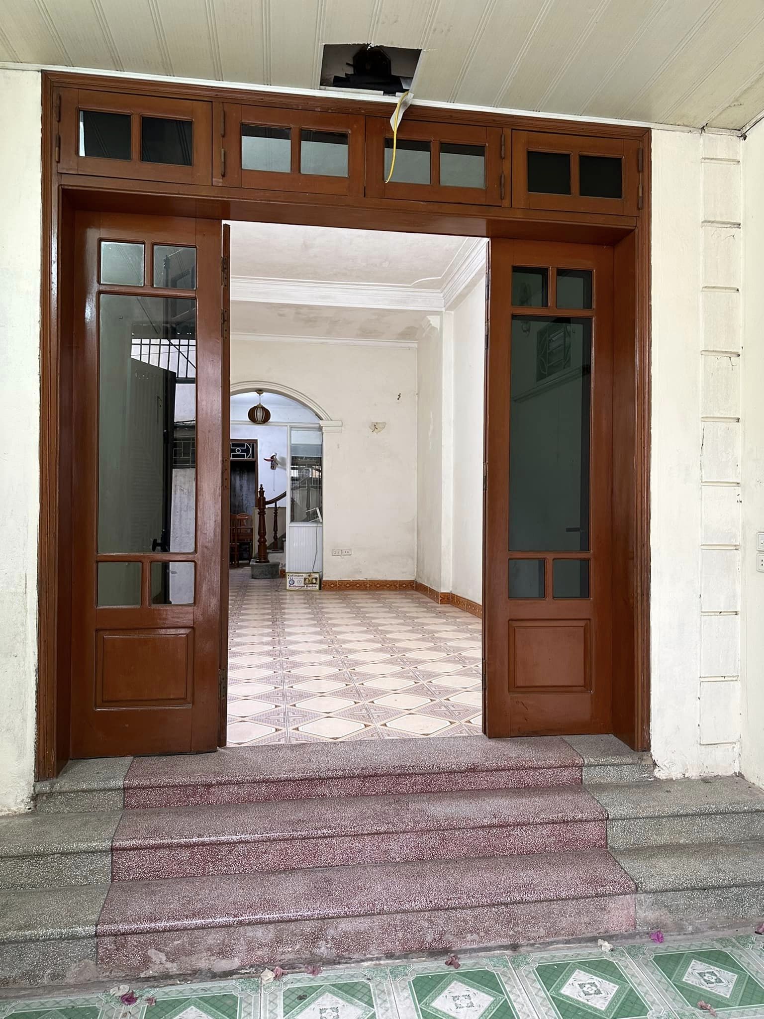 CẦN BÁN GẤP NHÀ NGÕ 141 GIÁP NHỊ, 60M2 GIÁ CHỈ 4.95 TỶ.