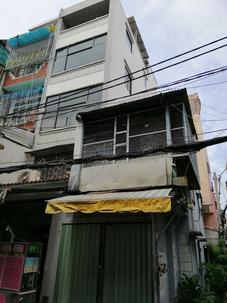 Nhà phố tiện kinh doanh 1 trệt 4 lầu Nguyễn Thiện Thuật Q3 TP.HCM