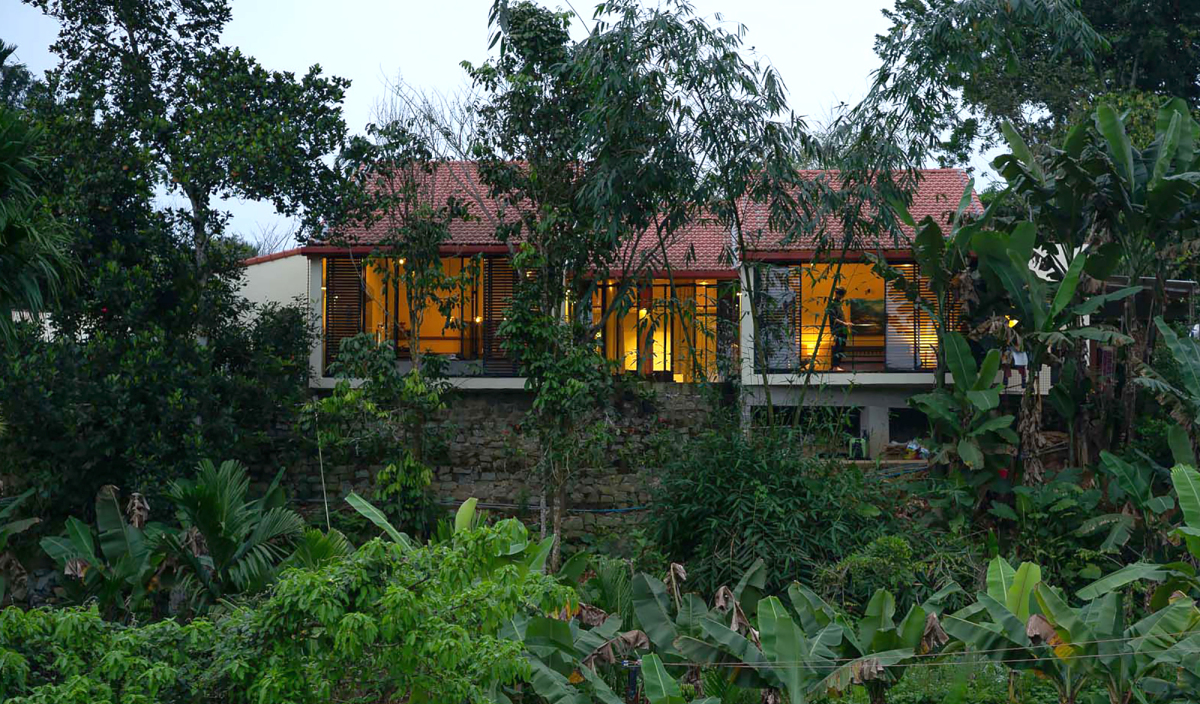 Nhà 114 - 116 Đường D2, Bình Thạnh, Hồ Chí Minh. 8x16 trệt 3 lầu