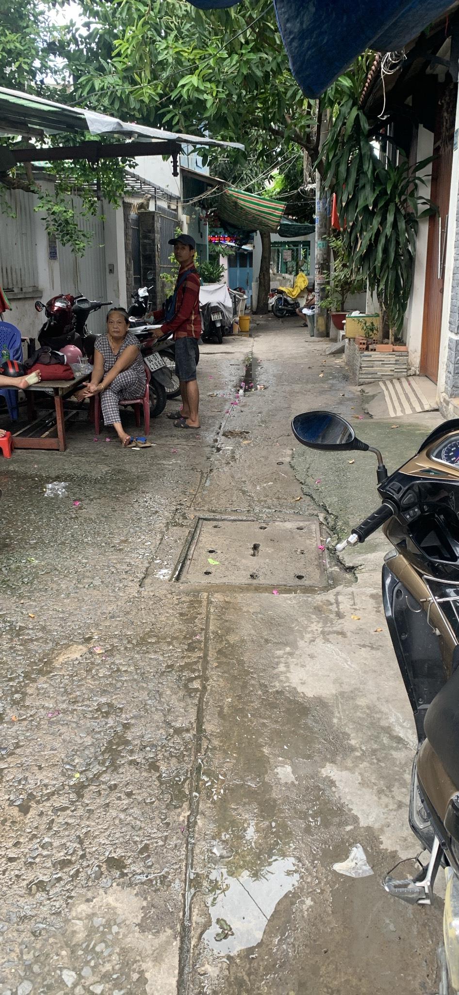 CHỦ CẦN BAY GẤP NHÀ HẺM 3M LVL - TRUNG TÂM Q7 - 39M2 - 3 TẦNG - CHỈ NHỈNH 2 TỶ