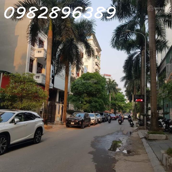 PHÂN LÔ Ô TÔ TRÁNH, VỈA HÈ, KINH DOANH, 7T THANG MÁY PHỐ TRUNG KÍNH 96M, 31 TỶ.