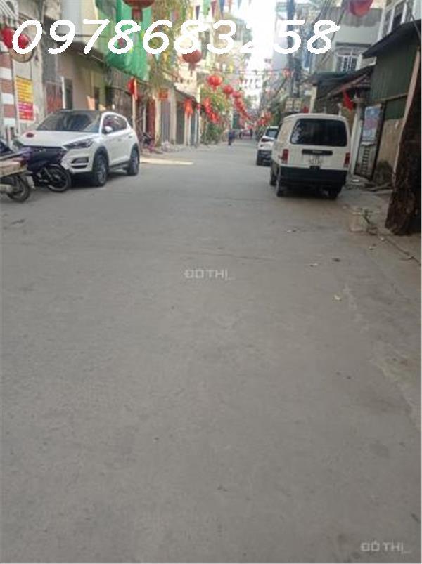 Siêu phẩm Thịnh Liệt, DT50m2, trước mặt 4m, ô tô vào đất, giá chỉ từ 4 tỷ