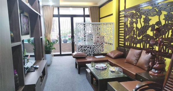 BÁN NHÀ Triều Khúc Thanh Trì 32m2 x5 tầng Nhỉnh 3 tỷ