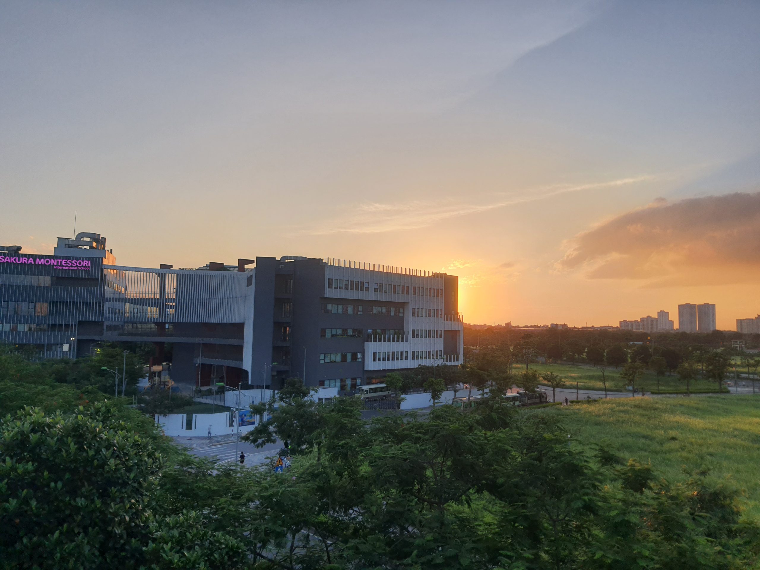 CHÍNH CHỦ CẦN BÁN NHANH BIỆT THỰ H7 STARLAKE TÂY HỒ TÂY DT 250M MT 10M 4 TẦNG 85 TỶ