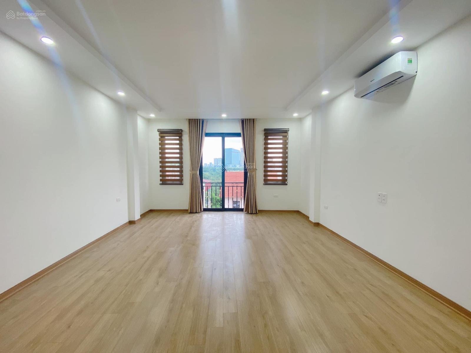 Chỉ 4.1 tỷ có ngay nhà 5 tầng tại Khương Đình, Thanh Xuân. Gần phố, 2 thoáng, nhà đẹp ở ngay, 38m2.