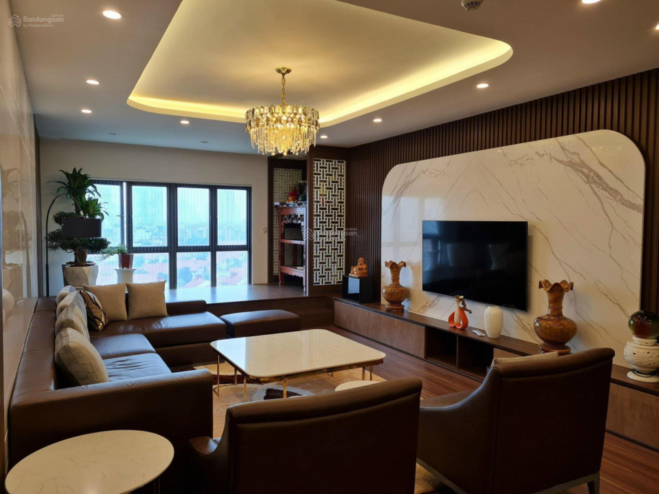 Cần bán gấp căn hộ 137m 3PN Mulberry Lane full đồ ban công ĐB ĐN giá 4,6 tỷ