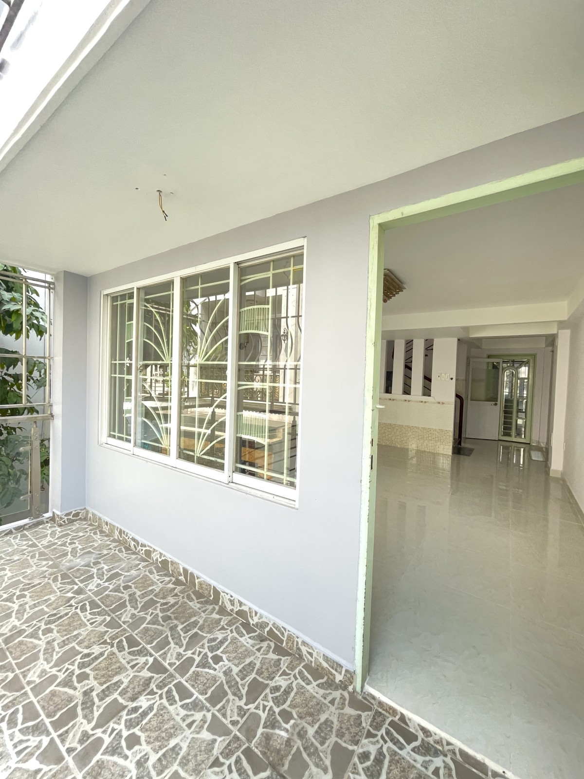 bán nhà mới cóng 56m2 - 4 tầng - Phường 14 Gò Vấp hẻm xe hơi chỉ 5 tỷ hơn