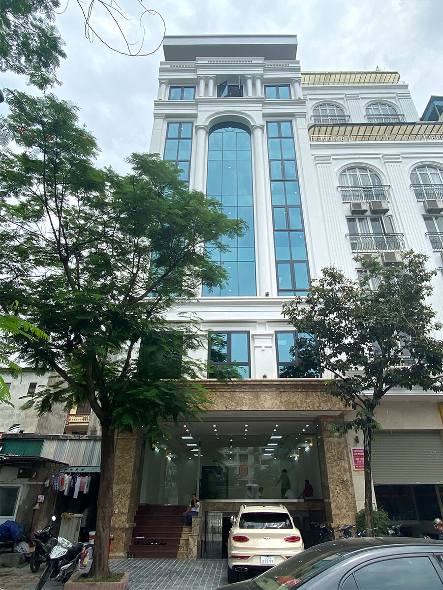 Bán Gấp Tòa Nhà Văn Phòng 9 Tầng Mặt Phố Quan Hoa.DT 190m2. Giá 93 TỶ