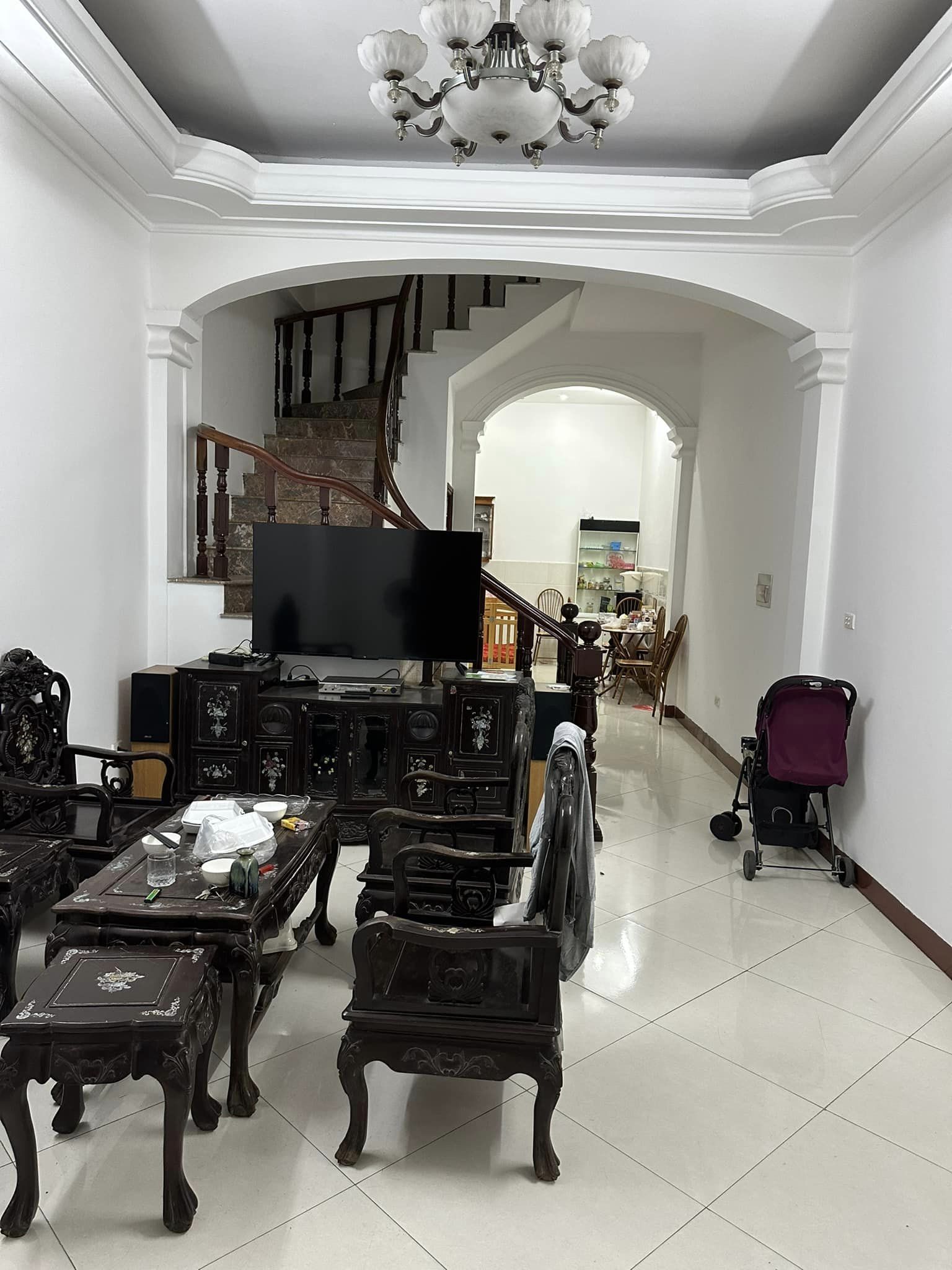 NHÀ ĐẸP 5 TẦNG - NGÕ THÔNG Ô TÔ QUA - HAI THOÁNG Ở LUÔN. NHÀ ĐẸP 5 TẦNG - NGÕ THÔNG Ô TÔ QUA - HAI THOÁNG Ở