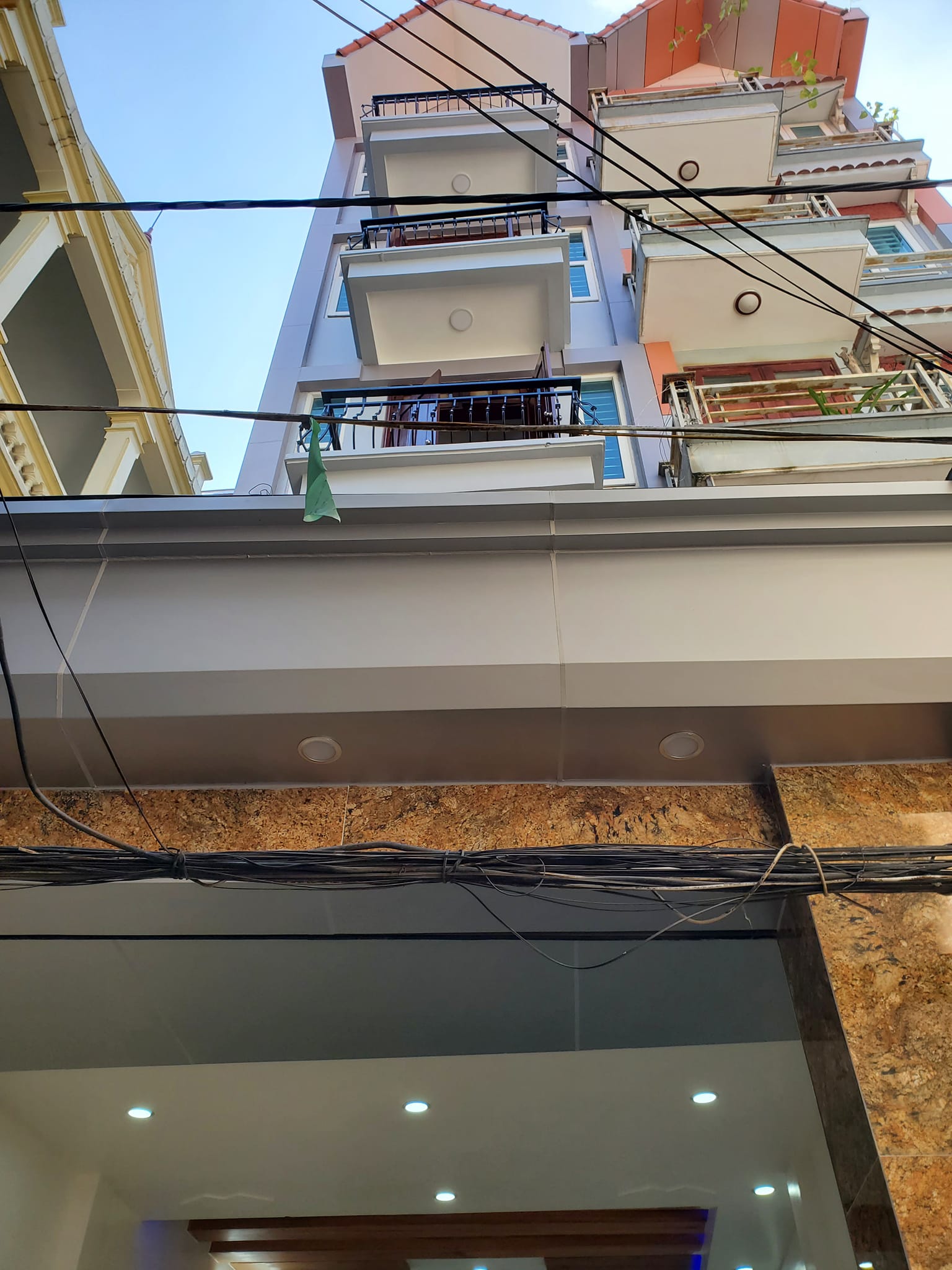 Phân lô Vũ Trọng Phụng 43m2 x 5 tầng - Nhài Đẹp - Gần Phố - 20m ô tô chỉ 5.4 tỷ