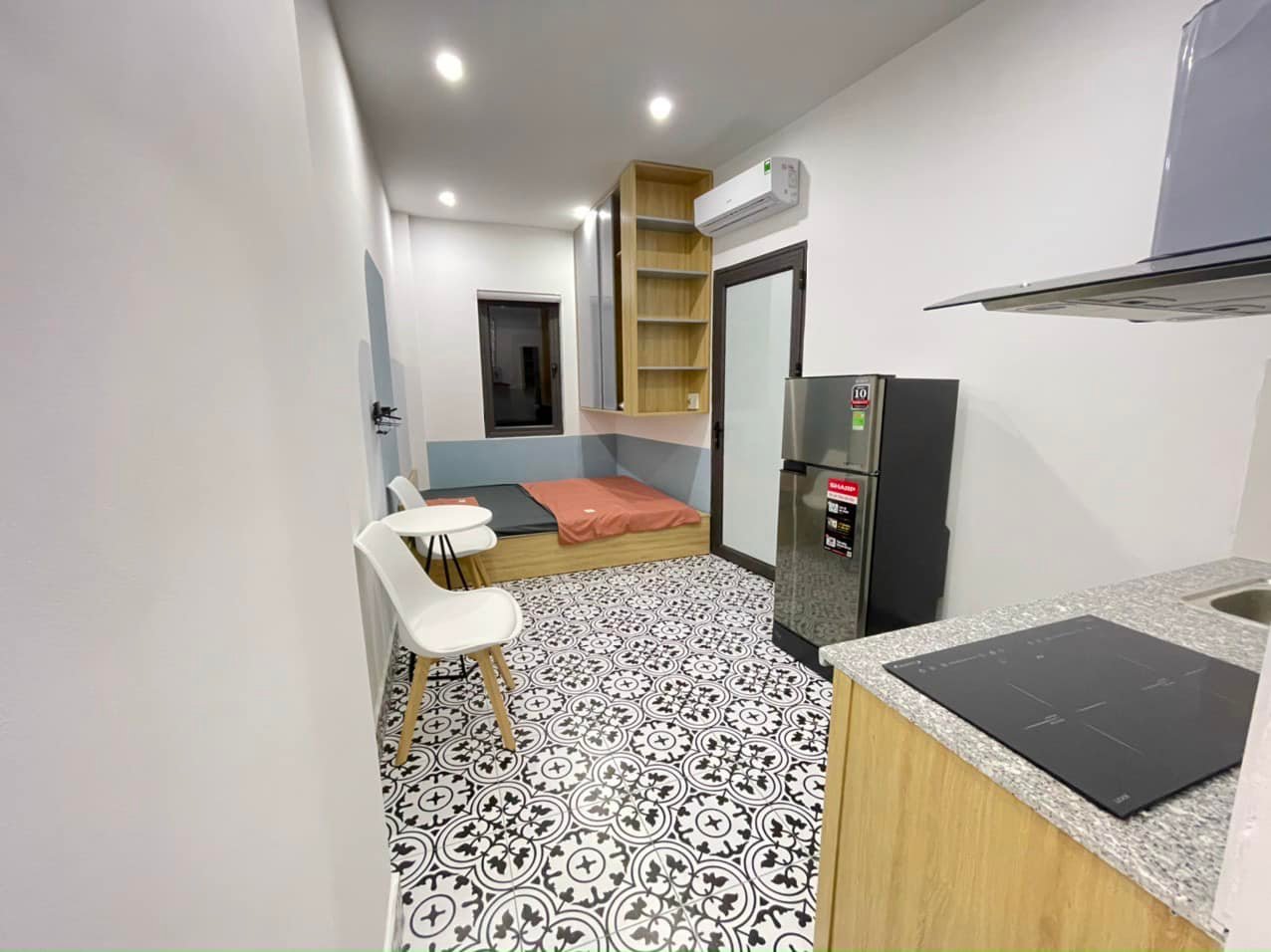 Bán nhà 41m2 F361 An Dương, Tây Hồ Thang máy Nhập Gara 2 Ô tô 7.3 Tỷ