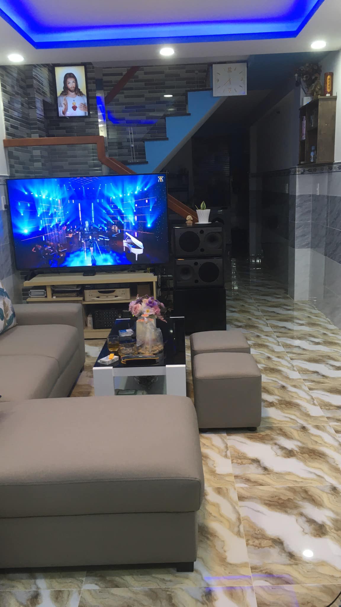 NHÀ GÒ VẤP HXH - 46M2 - NHÀ ĐANG KD - SỔ ĐẸP VUÔNG VỨC - GIÁ CHỈ 4.55 TỶ