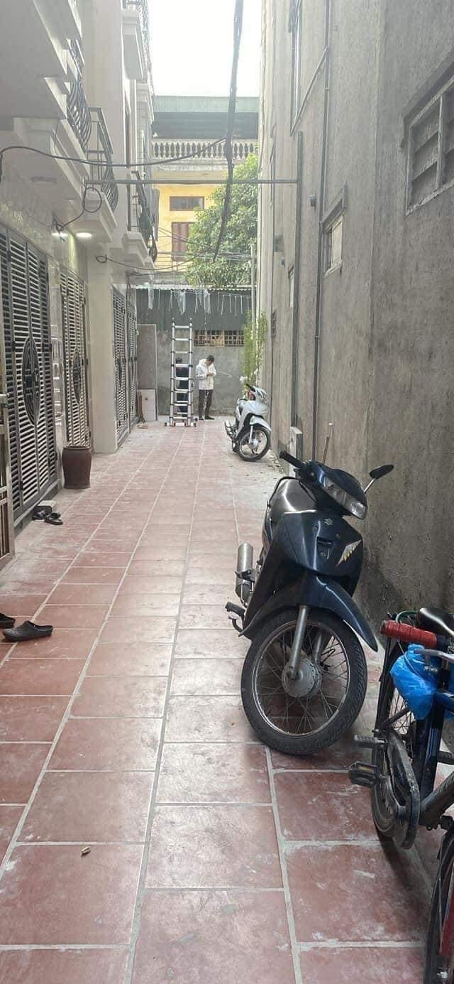 BÁN NHÀ NAM DƯ QUẬN HOÀNG MAI - 31M 4 TẦNG MT 3.1M - NHỈNH 3 TỶ NHÀ MỚI ĐẸP Ở NGAY NGÕ RỘNG GẦN OTO TRÁNH