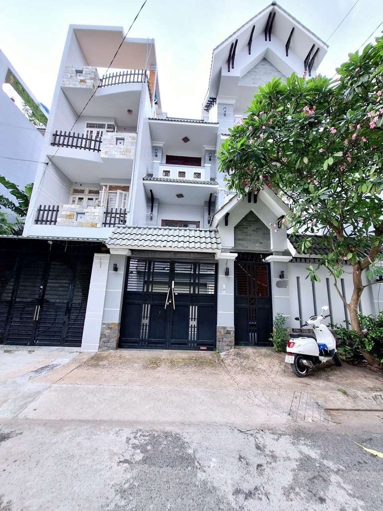 Bán Nhà 1T3L 8x18 không lộ giới, đường 8m Đường Số 53, giá 12.6 tỷ