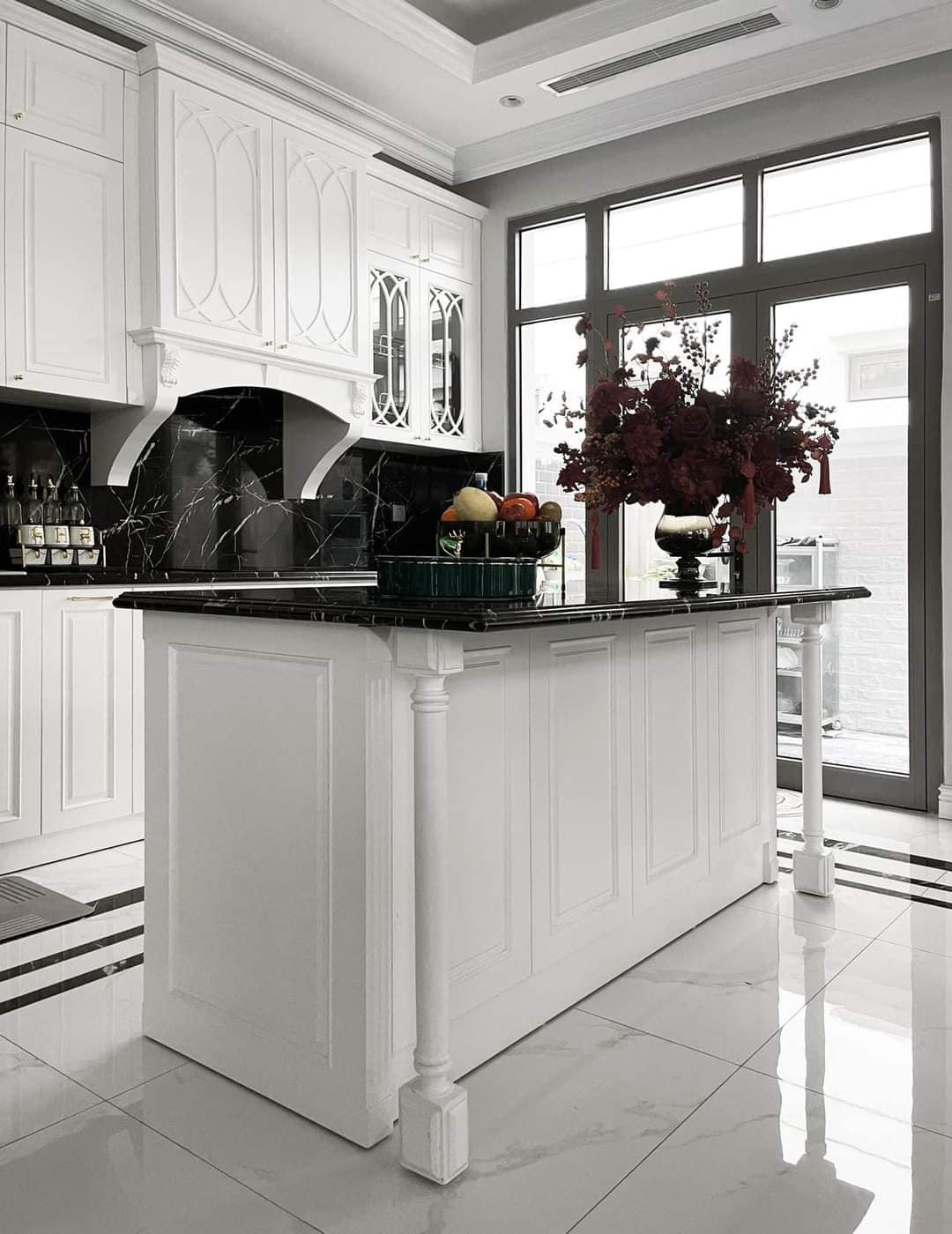 Bán nhà 66m2 phố Âu Cơ, Tây Hồ Gara 2 Ô tô Kinh doanh tốt 8.6 Tỷ