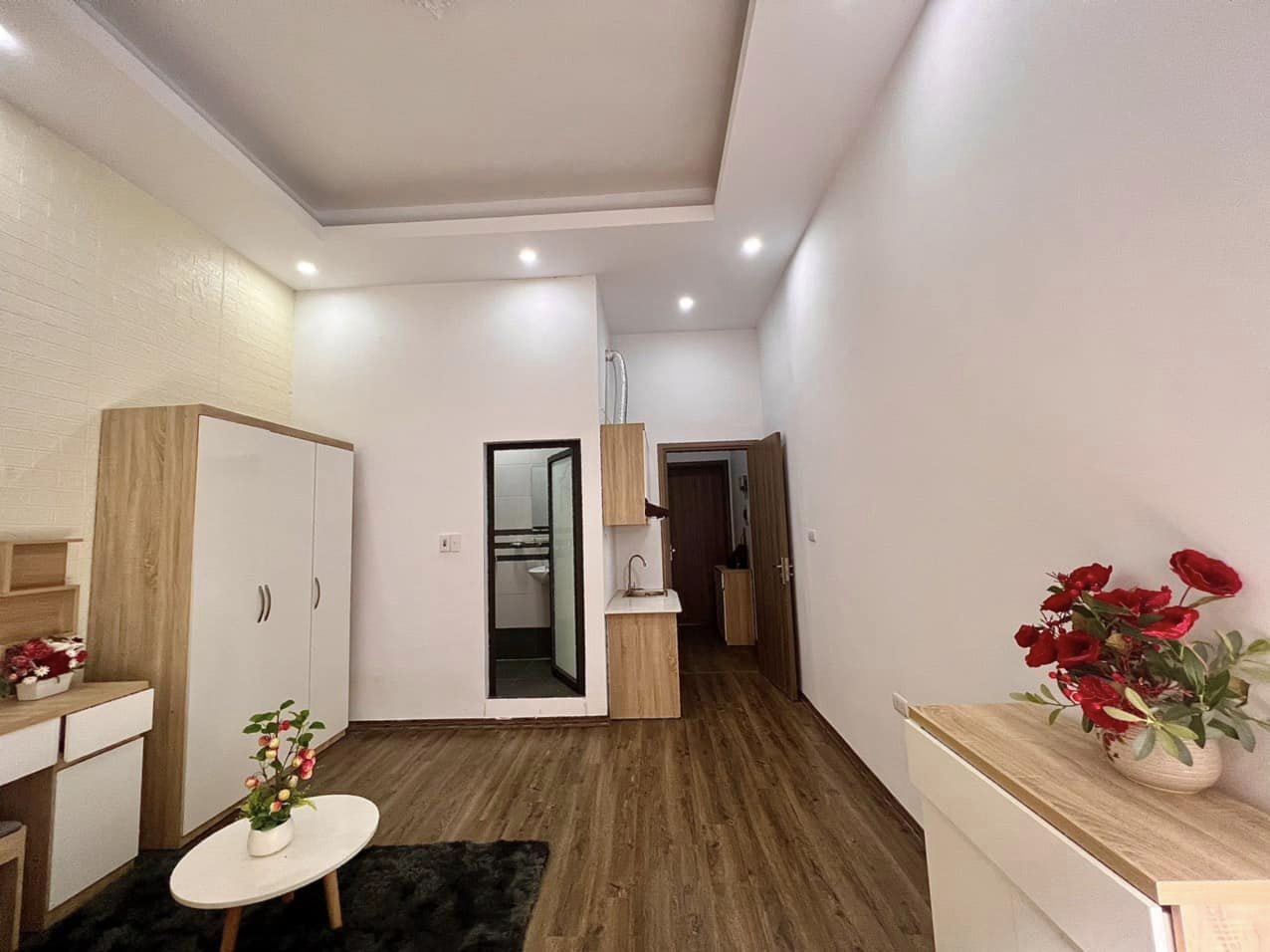 Bán nhà 47m2 phố Nghi Tàm, Tây Hồ Gara Ô tô phi Dân xây 5 tầng 7.5 Tỷ