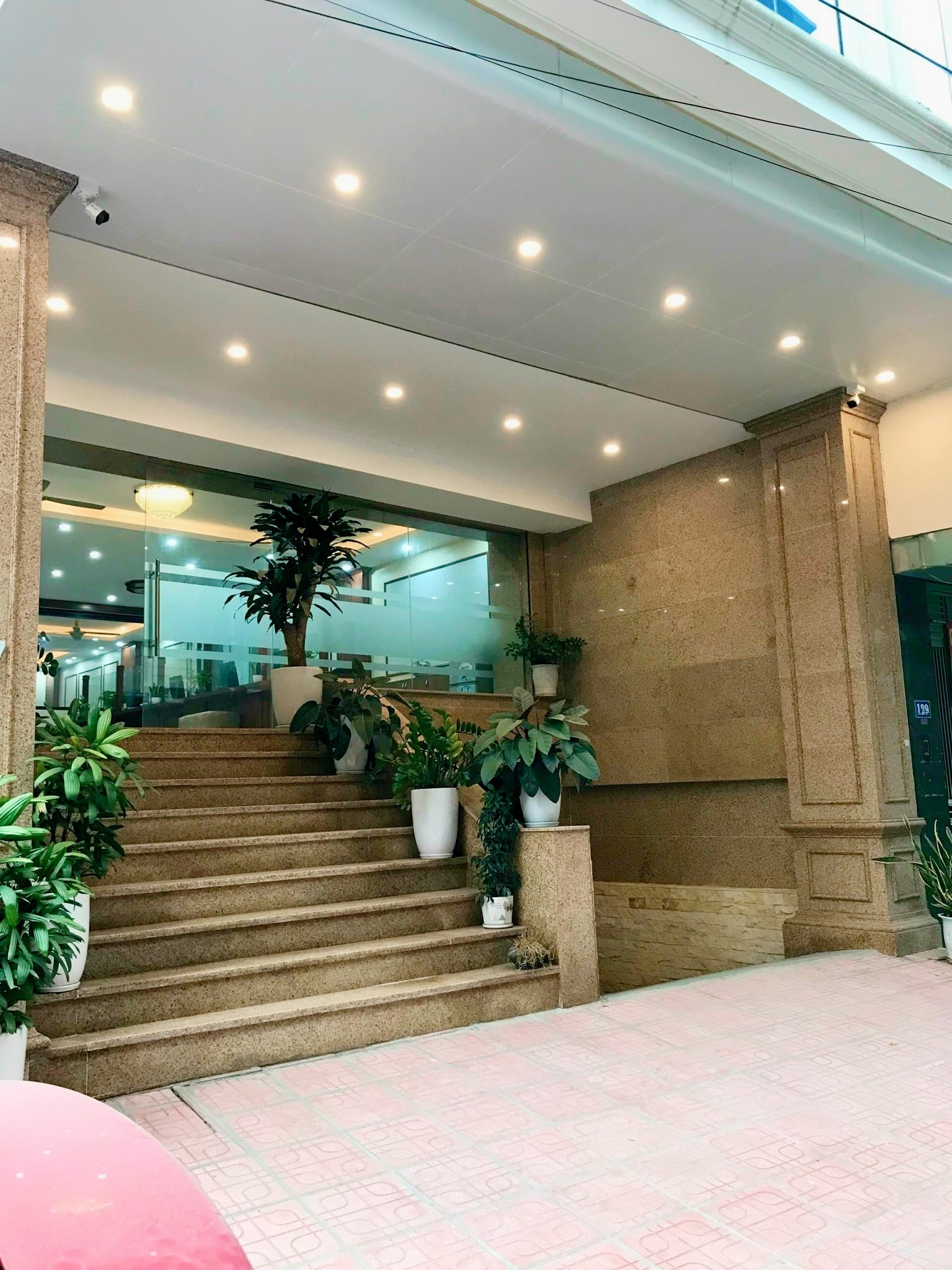 HỒ TÙNG MẬU TÒA VĂN PHÒNG VIP 8 TẦNG & HẦM ĐƯỜNG 10M HÈ 5M 150M MẶT TIỀN 7.5M 30 TỶ