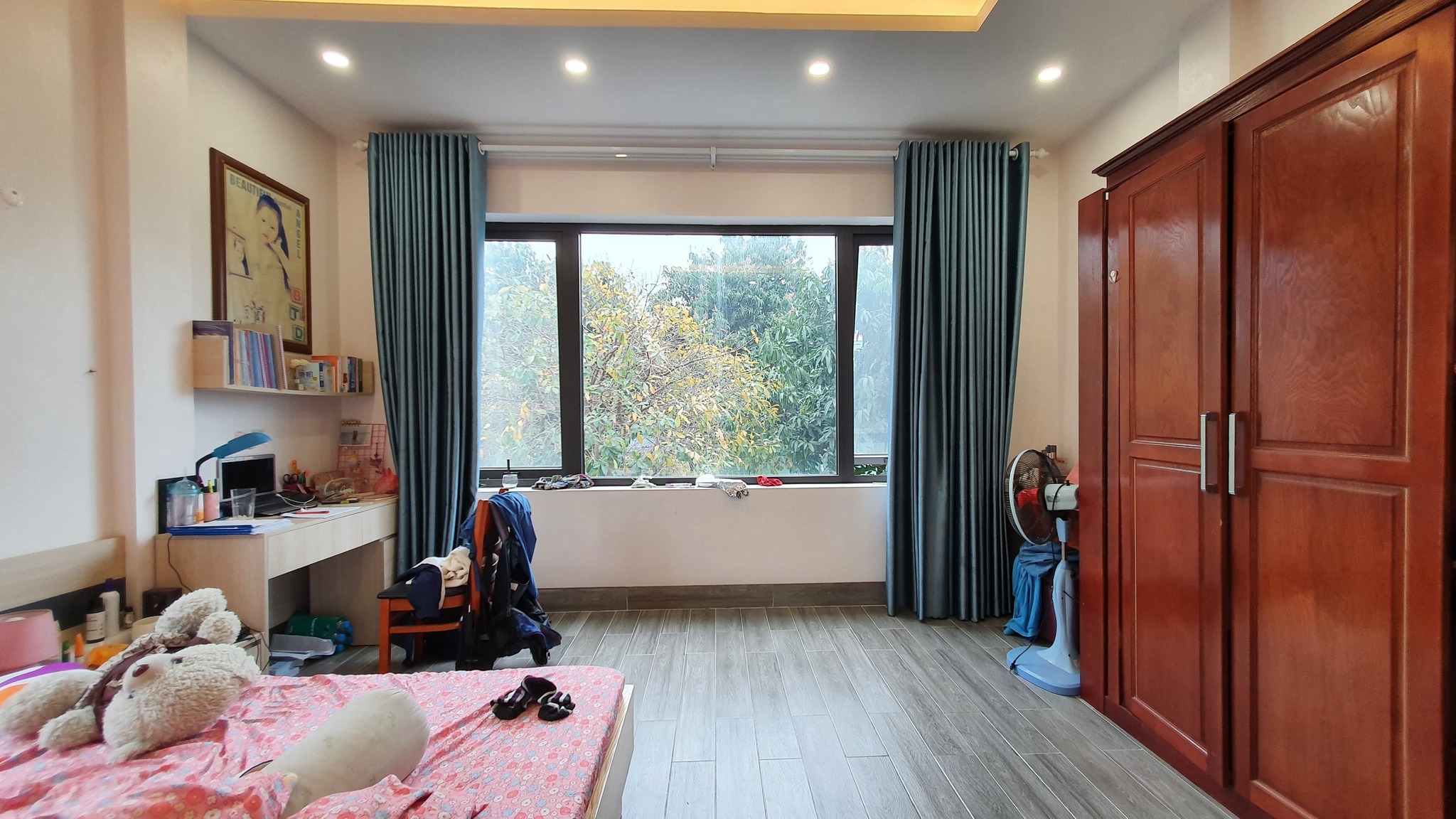 Bán nhà 77m2 phố Hồng Tiến, Long Biên Gara 2 Ô tô Thang máy XỊN Đẳng cấp Châu Âu Giá 12.3 Tỷ