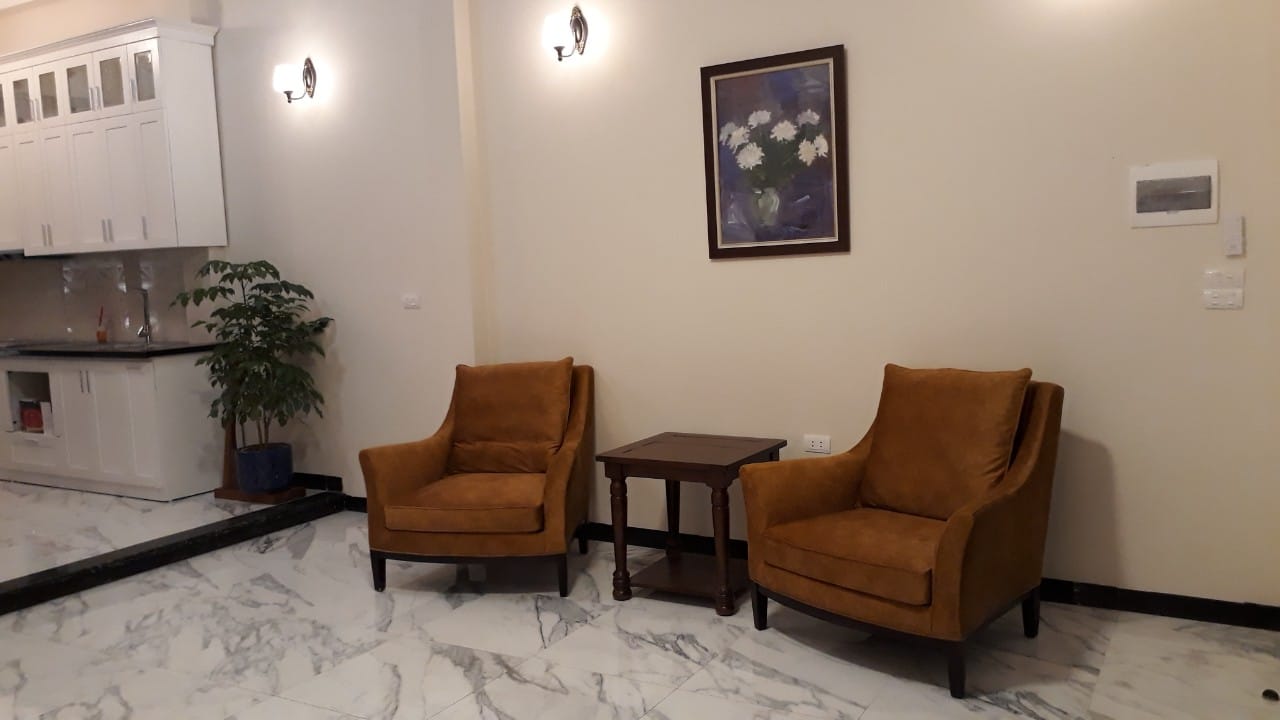 Bán Apartment 94m2 phố Âu Cơ, Tây Hồ 34 căn hộ Thang máy Nhập Dòng tiền 10%/năm Giá 20.1 tỷ