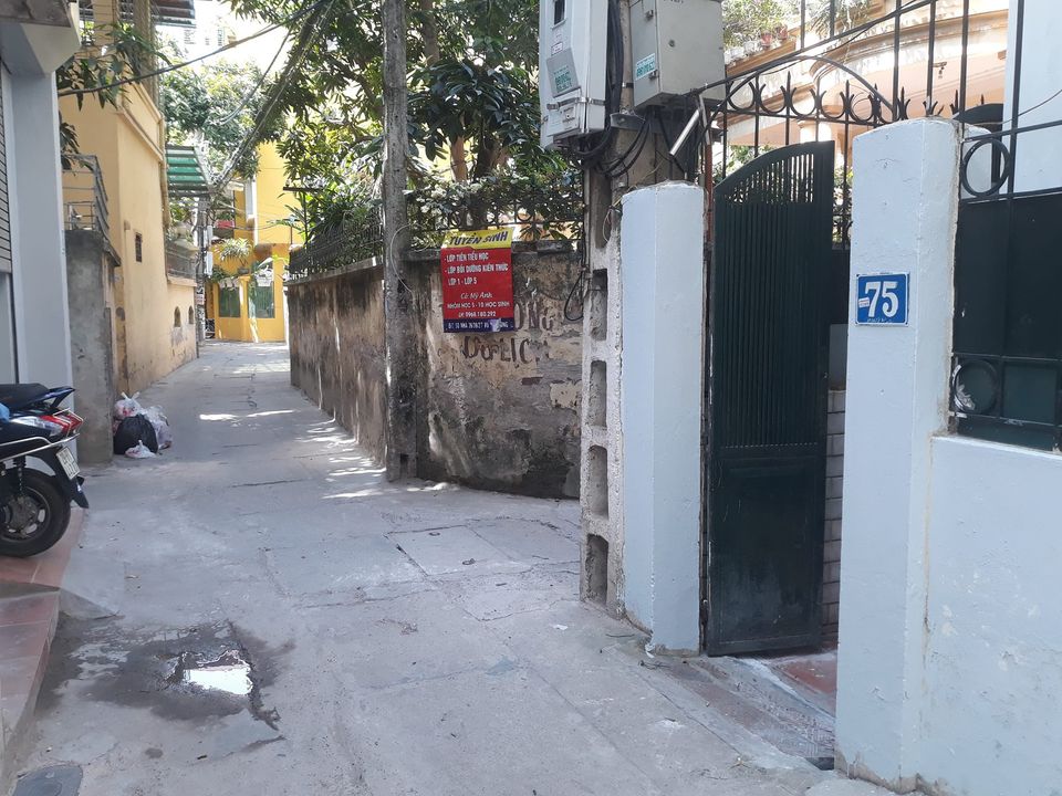 BÁN NHÀ 3 TẦNG VÕ CHÍ CÔNG, CẦU GIẤY - DIỆN TÍCH 54M2 LÔ GÓC - 2 MẶT THOÁNG