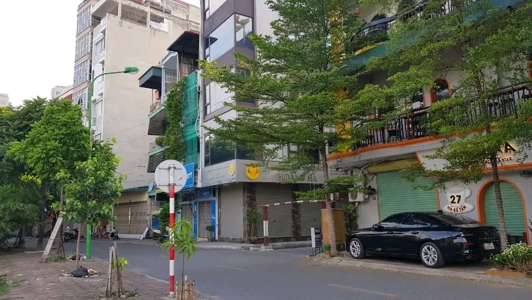 Mặt phố Hà Kế Tấn nhà mới 41m2 5 tầng MT 5m kinh doanh văn phòng giá 9.9 tỷ