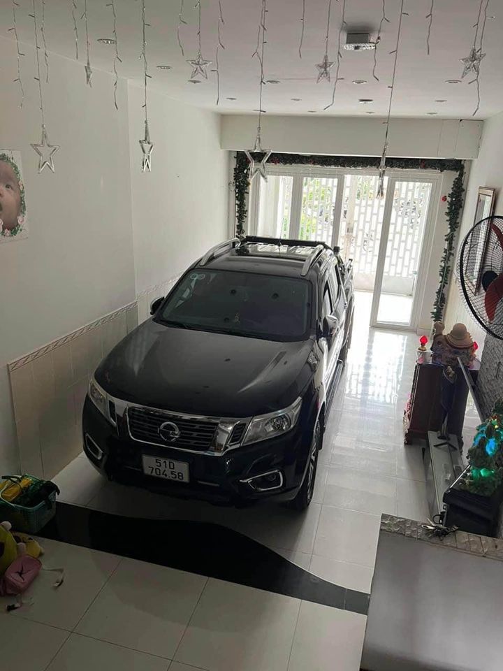 Nhà Mặt Tiền KD 4 Tầng Cao Thị Chính - Cầu Phú Mỹ - Kề Khu Phú Mỹ Hưng Quận 7