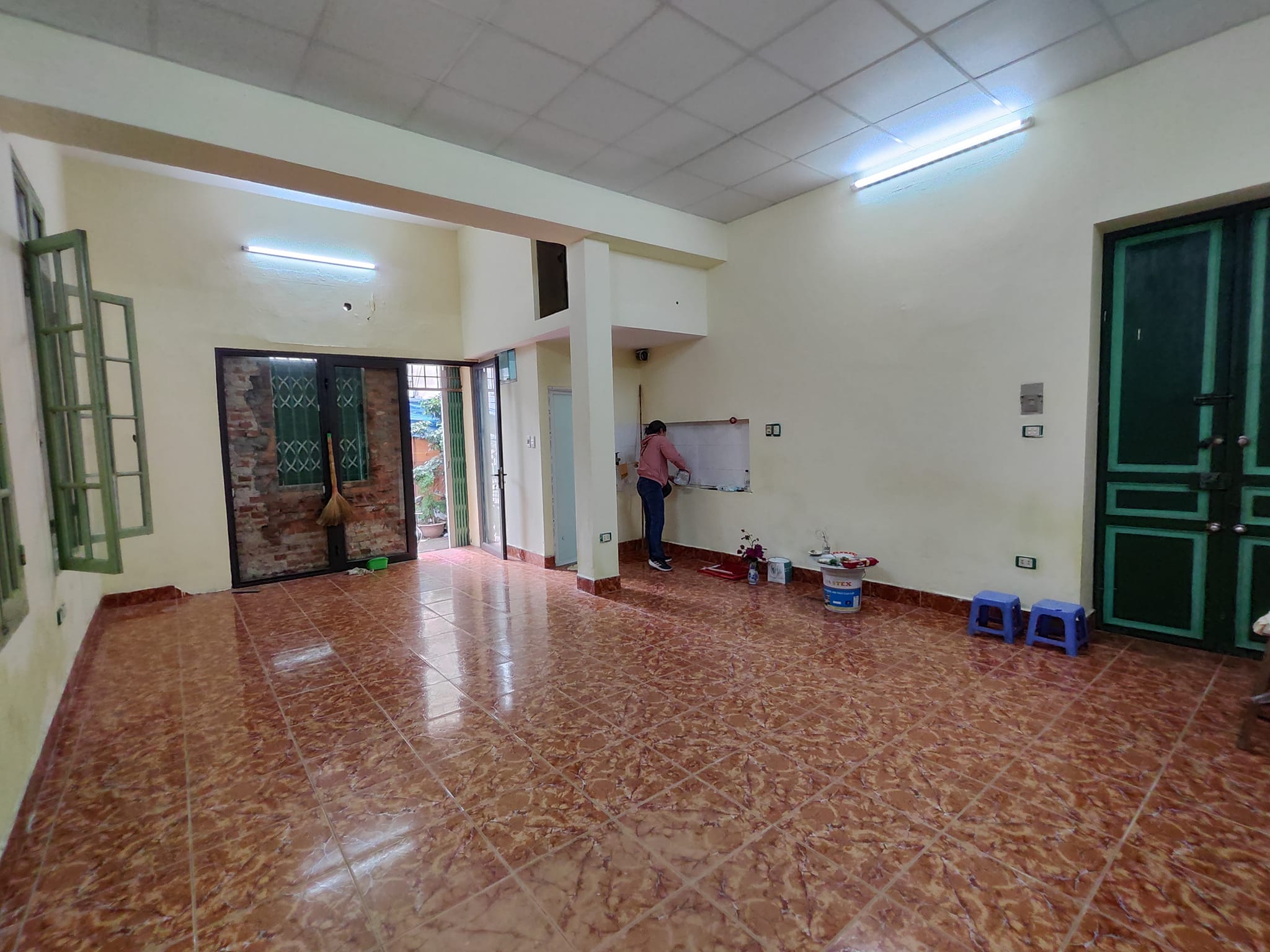 ĐỊA CHỈ MẶT PHỐ TRẦN QUỐC TOẢN-TT QUẬN HOÀN KIẾM-CỰC HIẾM-KINH DOANH-44M 6TỶ