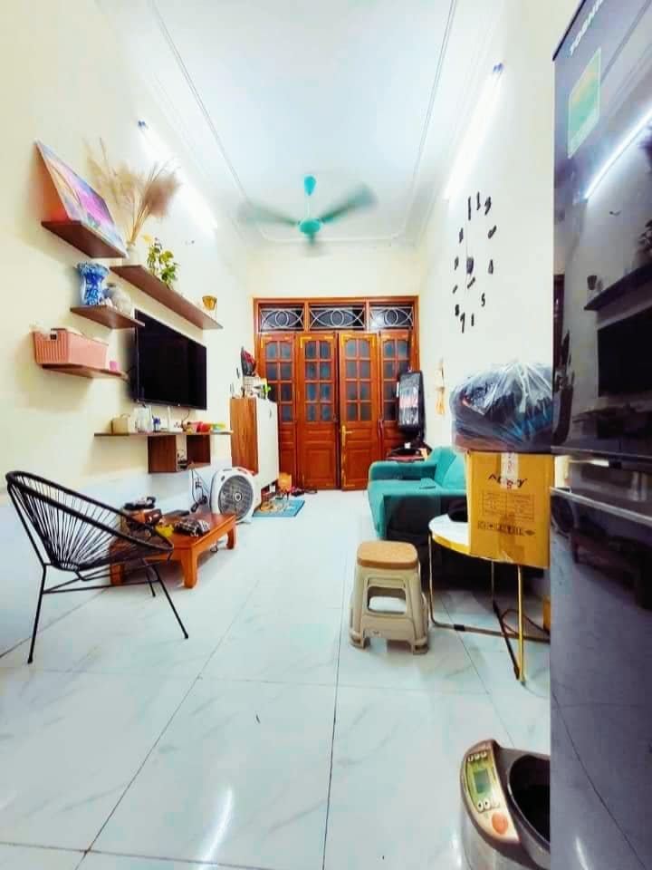 CỰC HIẾM, HƠN 1 TỶ RƯỠI CÓ NHÀ 3 TẦNG Ở NGÕ 151 NGUYỄN ĐỨC CẢNH, HOÀNG MAI