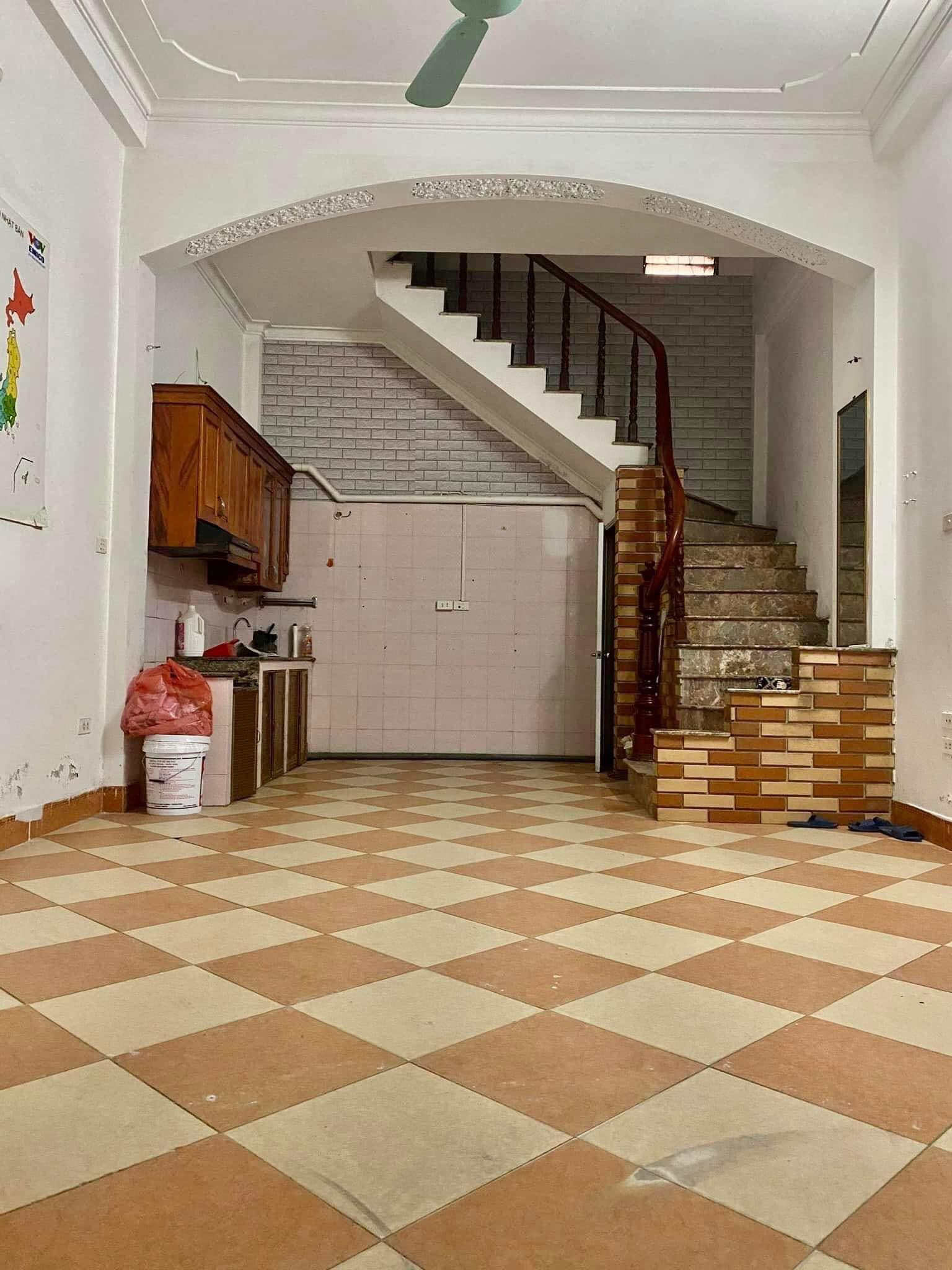 Bán Nhà Mặt Phố Lạc Trung, 54m2, 4T, MT 3m, 12.95 tỷ, KD Đỉnh