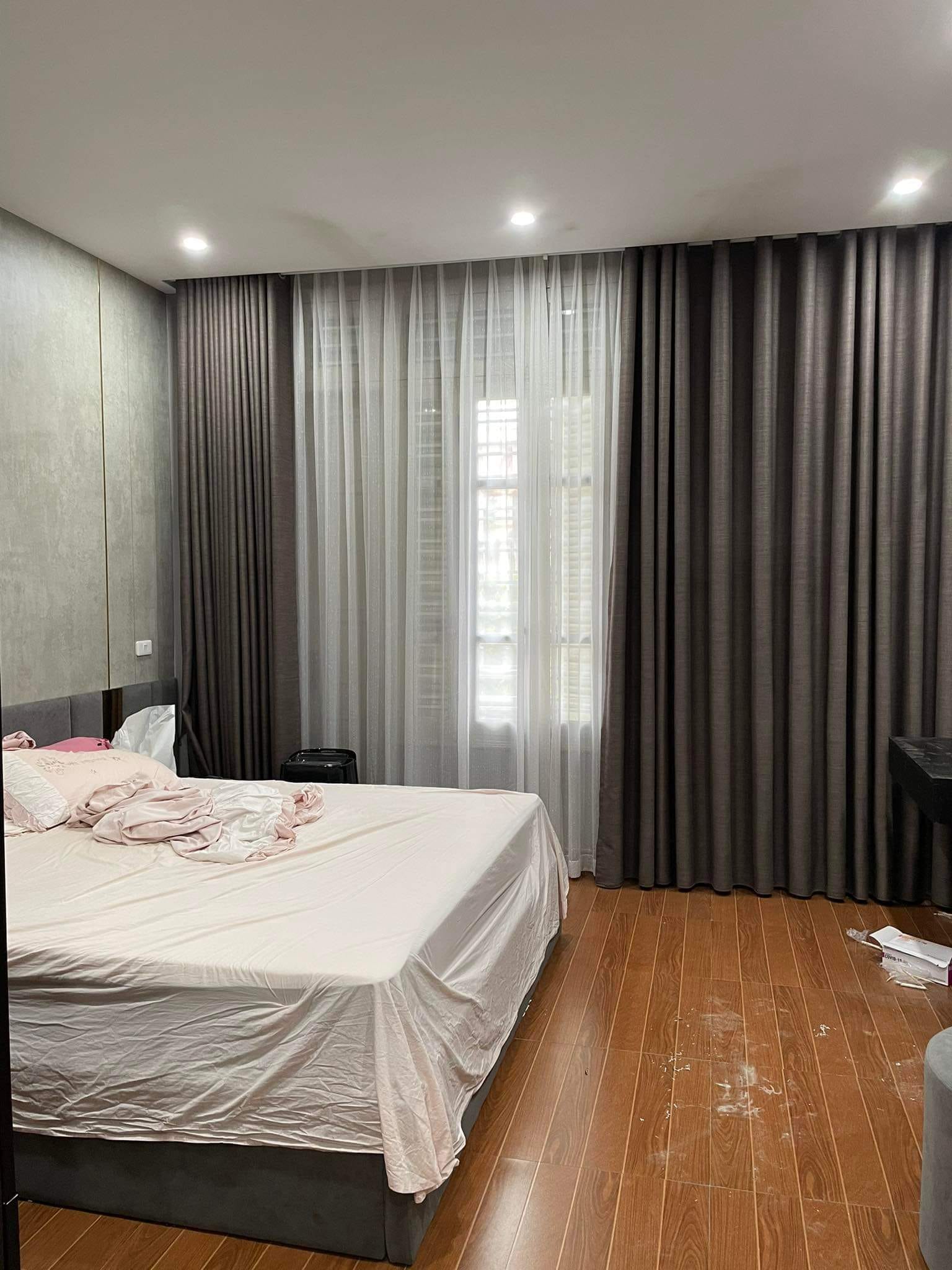 Bán nhà 102m2 phố Nguyễn Văn Cừ, Long Biên Gara Ô tô 7 chỗ Thang máy Nhập Kinh doanh đỉnh 13.3 Tỷ