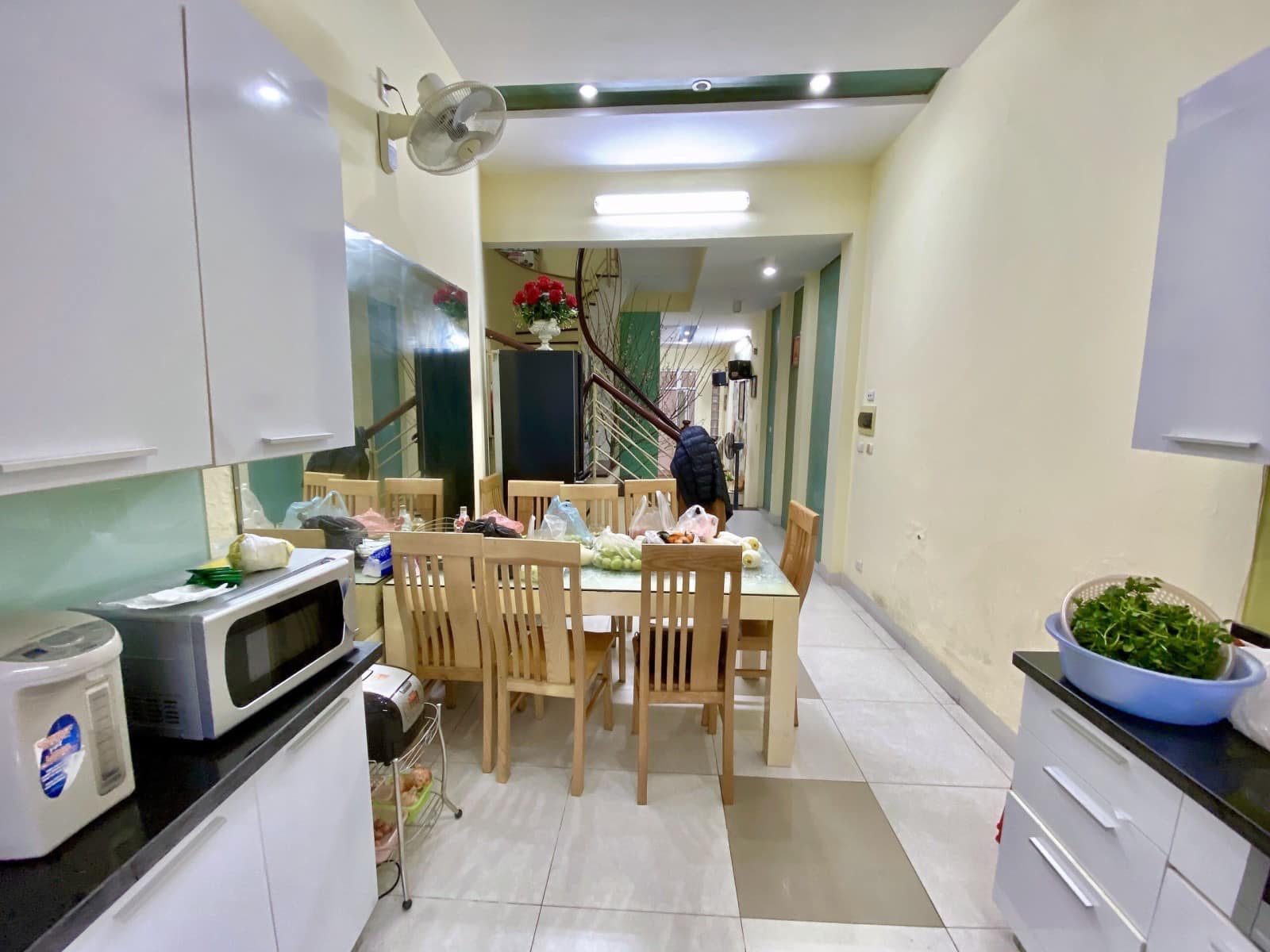 GIÁ BÁN NHÀ ĐẸP LÔ GÓC Ô TÔ CỬA - LẠC LONG QUÂN . DIỆN TÍCH 38 M2 + 4 TẦNG . GIÁ 4.88 TỶ.