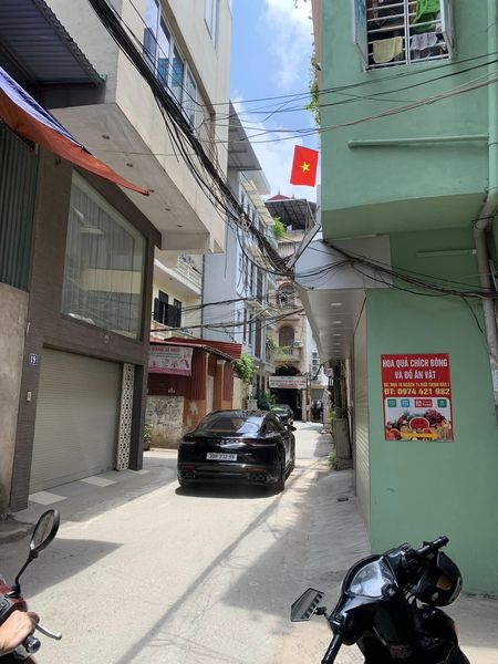 Chính chủ bán nhà Đống Đa, ô tô vào nhà, lô góc, kinh doanh. Dt 50m, 4 t, măt tiền 3.9m.Chính chủ bán nhà Đống Đa,