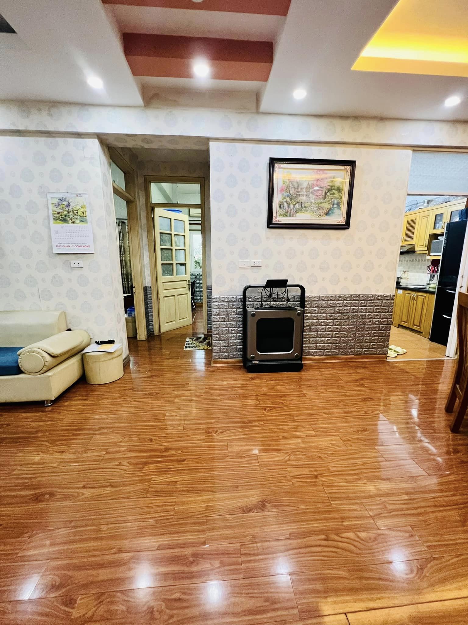 Bán Căn Chung cư Toà B2 Khu ĐTM Mỹ Đình I 77 m2 Giá tốt