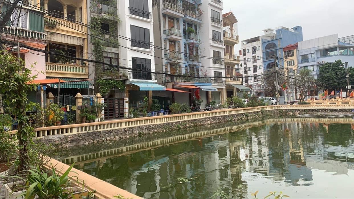 Bán Đất Nguyễn Ngọc Vũ 60M2 MT 4.35M Cạnh Hồ View Hồ-KD Ô TÔ Tránh 11 Tỷ