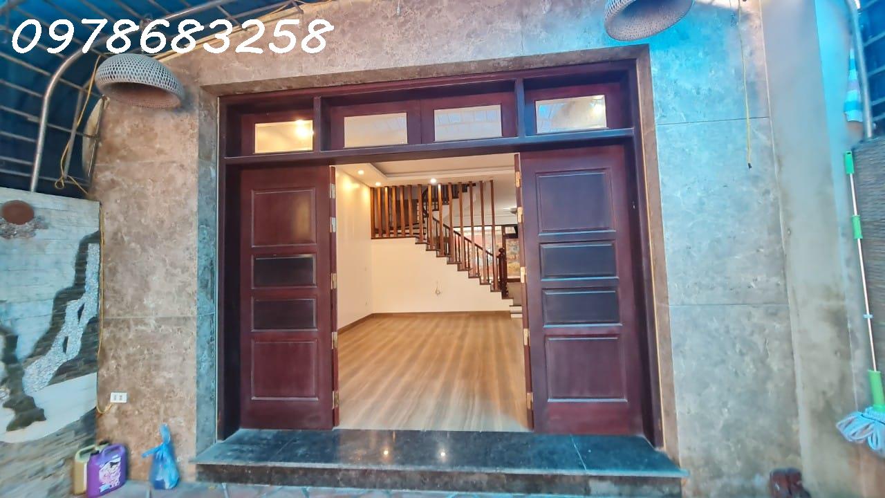 Siêu Hot! Nhà Đẹp Tương Mai, Ô tô đỗ cổng, Gần Chợ, DT50m2, 5 tầng, Giá chỉ 7 tỷ