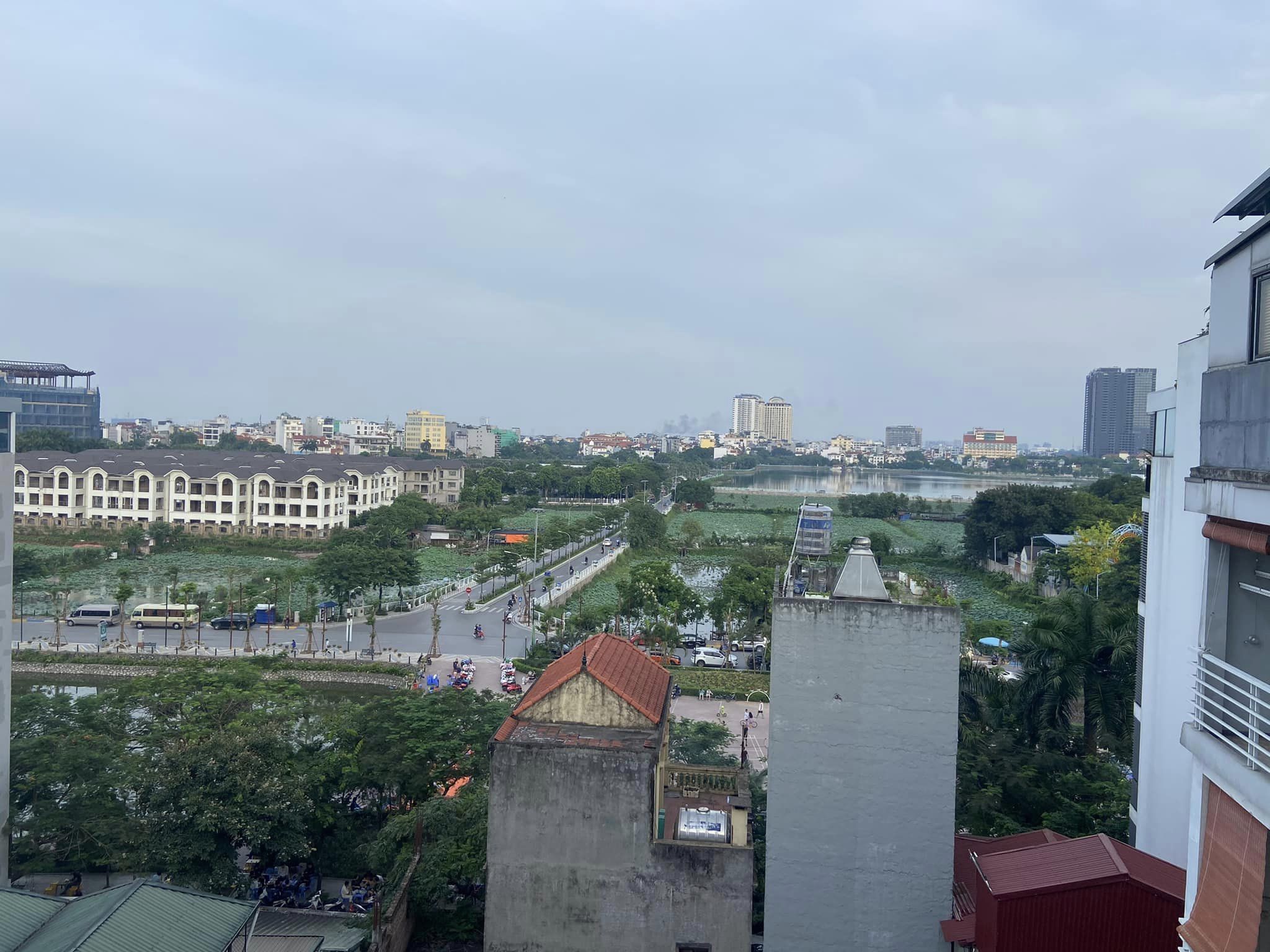 BÁN NHÀ CŨ PHỐ TRỊNH CÔNG SƠN, 170M2 - MT 11M, ĐẦU TƯ CHIA LÔ, CĂN HỘ APARTMENT, TIỆN ÍCH, TIỀM NĂNG KHÁCH NƯỚC NGOÀI, GIÁ 18,5 TỶ