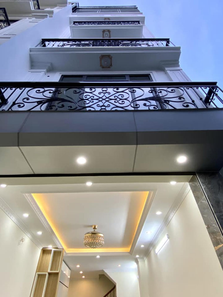 Bán nhà lô góc Tư Đình, ngõ ô tô, 34m, nhỉnh 4 tỷ