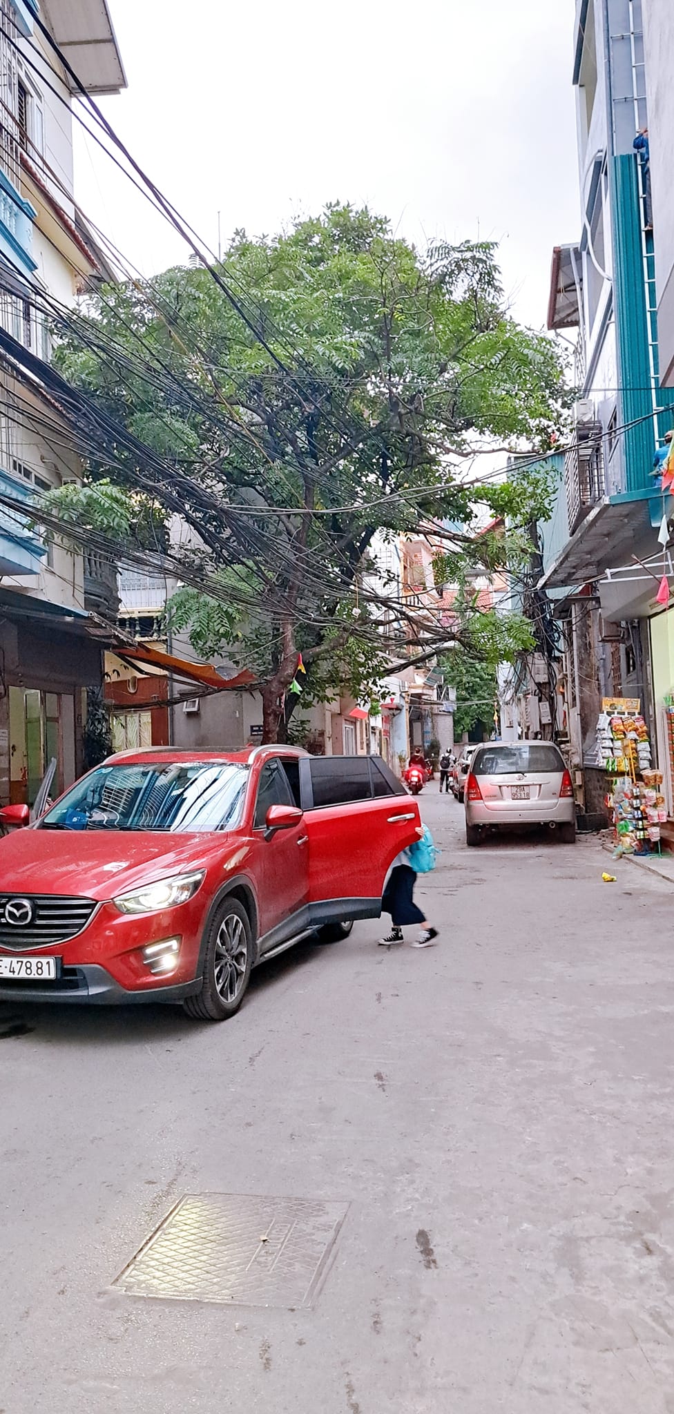 BÁN NHÀ THANH BÌNH MỖ LAO HÀ ĐÔNG 75M2, 4 TẦNG 4.6 MẶT TIỀN 8.9 TỶ CHỦ NHÀ TẶNG NỘI THẤT AN NINH TỐT