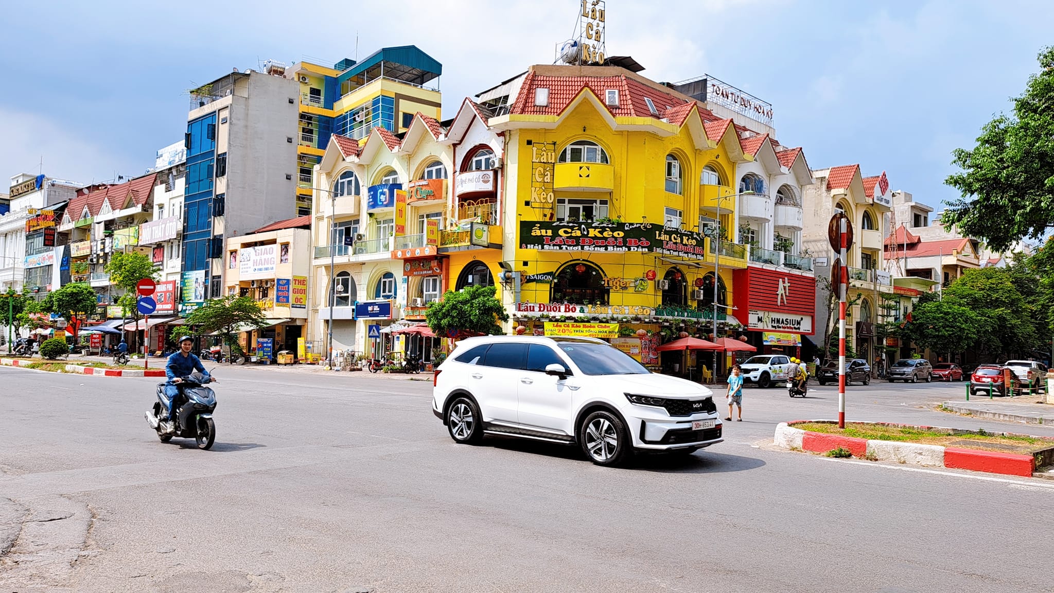 SIÊU PHẨM - LÔ GÓC - Ở SƯỚNG - VỊ TRÍ KHÔNG CÓ NHÀ BÁN - Ô TÔ ĐỖ CỬA, VŨ TRỌNG KHÁNH, HÀ ĐÔNG, 45M2, 5 TẦNG