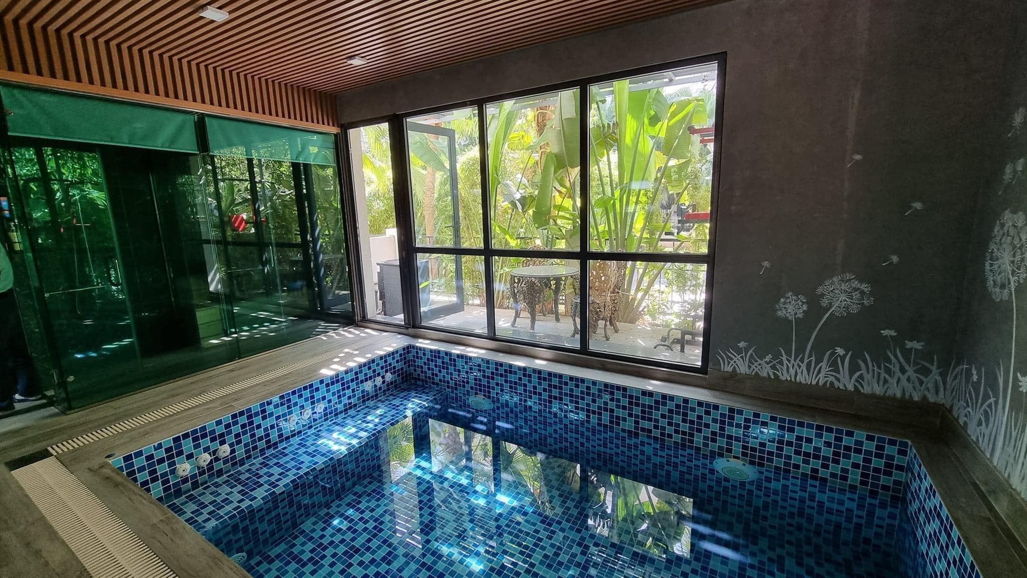 Bán biệt thự căn góc 147m2, phù hợp nghỉ dưỡng quận Thanh Xuân