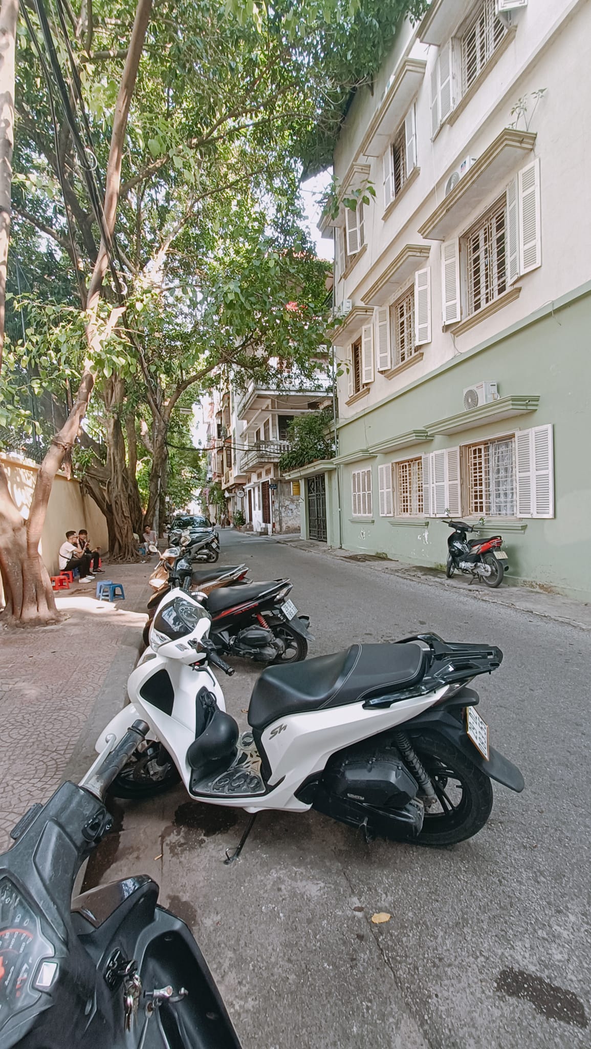 Phố VIp Lê Thanh Nghị_Lô Góc 2 Mặt Tiền Khủng_Oto Tránh Đỗ_KD Đỉnh_Xây Building_Sát Phố