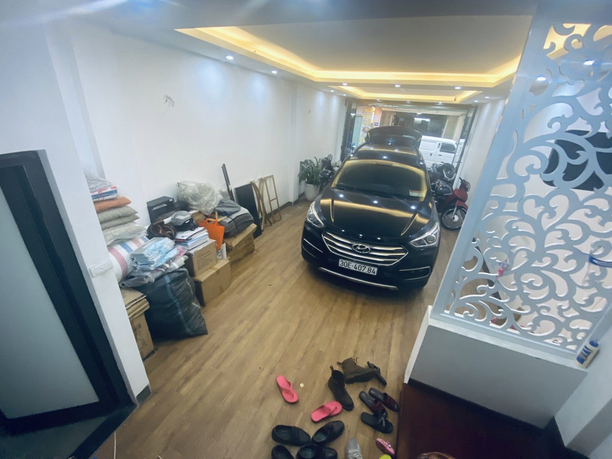 Nhà đẹp phố Nguyễn Thái Học - 50m2/5T/Mt 5m, ô tô tránh, kinh doanh sầm uất, nhỉnh 7 tỷ